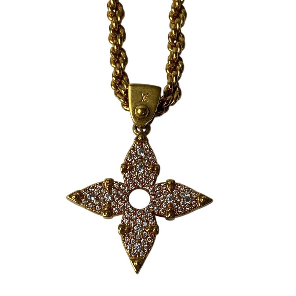 LOUIS VUITTON Gold Necklace - Picture 2 of 9